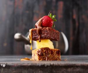 The Melting Pot | restaurant | 2221 4th St N, St. Petersburg, FL 33704, USA | 7278956358 OR +1 727-895-6358