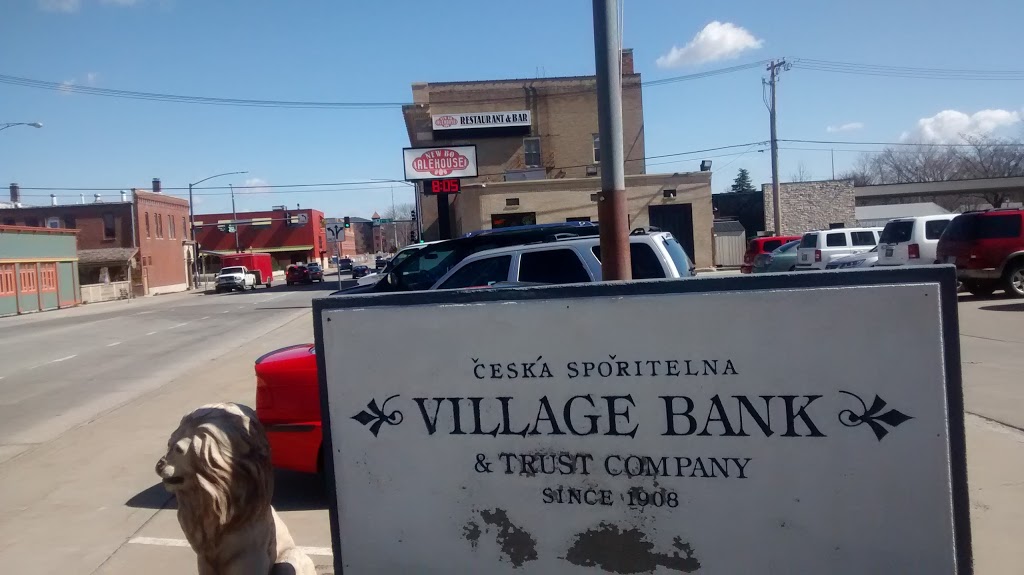 NEW BO Alehouse | restaurant | 1201 3rd St SE, Cedar Rapids, IA 52401, USA | 3195352707 OR +1 319-535-2707