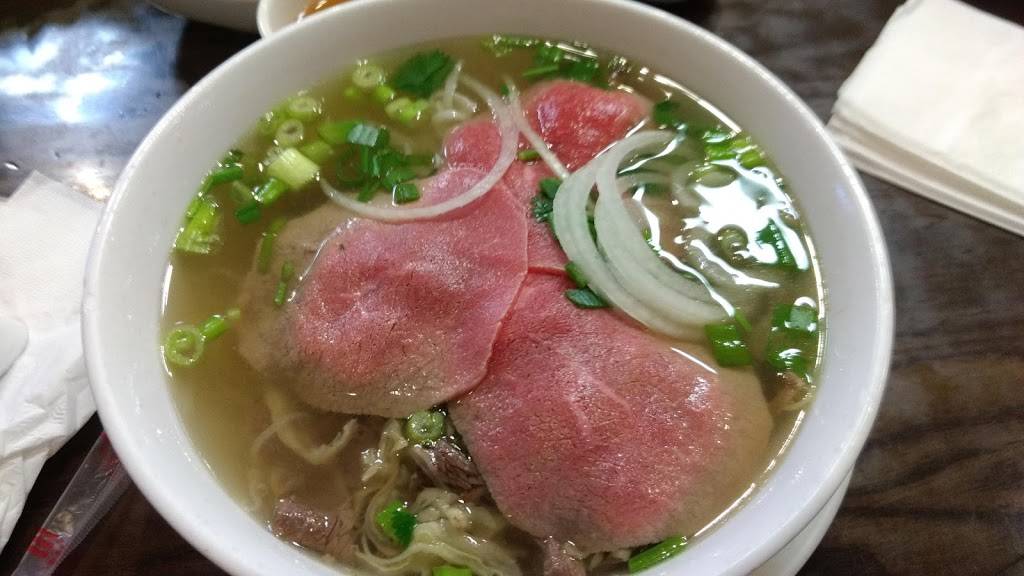 Pho Ha Saigon | restaurant | 320 W Oregon Ave, Philadelphia, PA 19148, USA | 2153891002 OR +1 215-389-1002