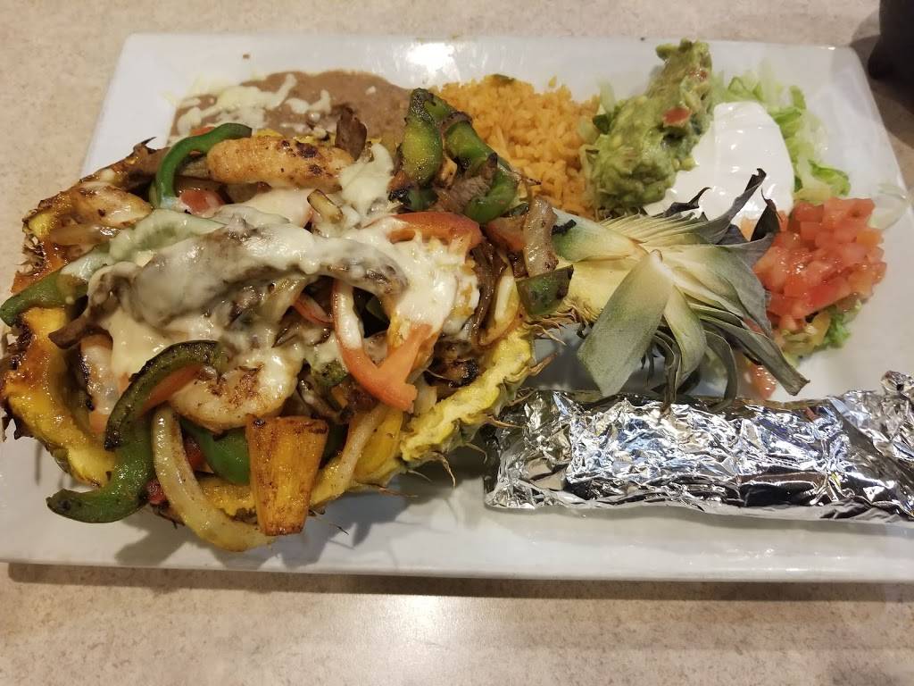 La Feria Mexican Restaurant | restaurant | 4450 E University Ave, Pleasant Hill, IA 50327, USA | 5152625448 OR +1 515-262-5448