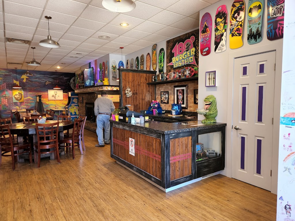 180 Burger Bistro | restaurant | 104 S Lafayette St, Greenville, MI 48838, USA | 6162322058 OR +1 616-232-2058
