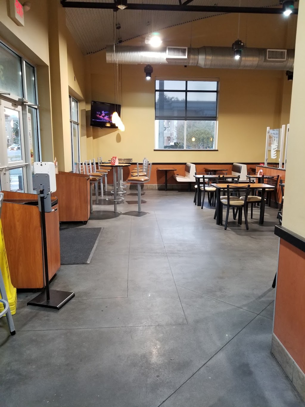 Burger King | restaurant | 363 E Base St Suite B, Madison, FL 32340, USA | 8509732561 OR +1 850-973-2561