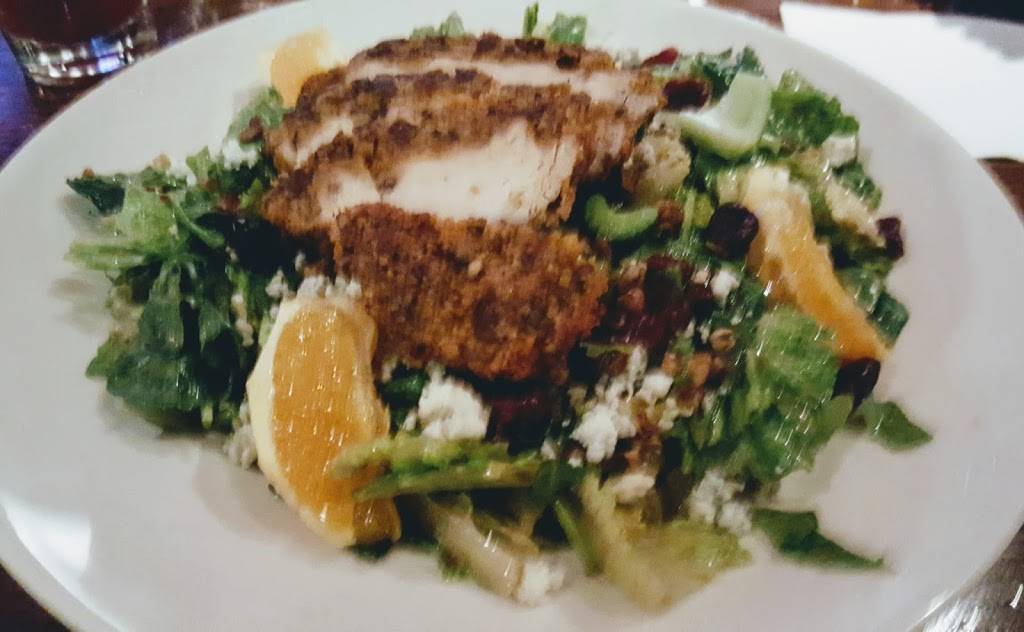 TGI Fridays | restaurant | 390 E Hospitality Ln, San Bernardino, CA 92408, USA | 9098889934 OR +1 909-888-9934