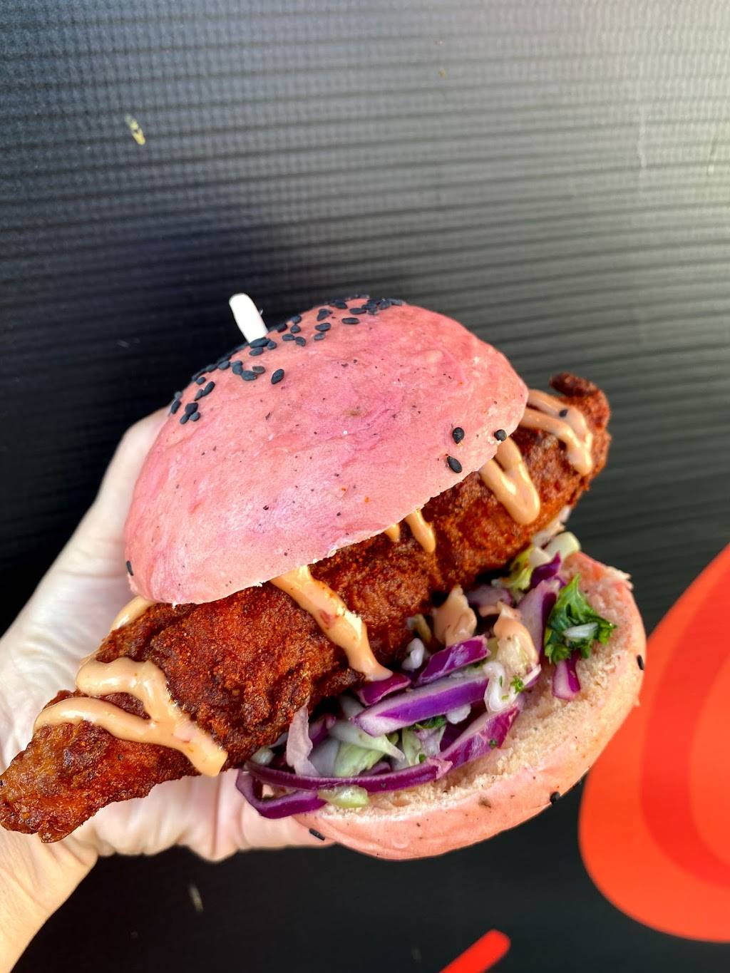 The bun bun Hot Chicken | meal takeaway | 1871 Colorado Blvd, Los Angeles, CA 90041, USA | 6264870194 OR +1 626-487-0194