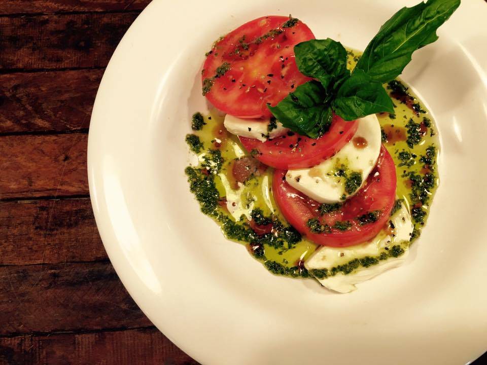 PizzAmoré | restaurant | 722 E 5th Ave, Mt Dora, FL 32757, USA | 3523830092 OR +1 352-383-0092