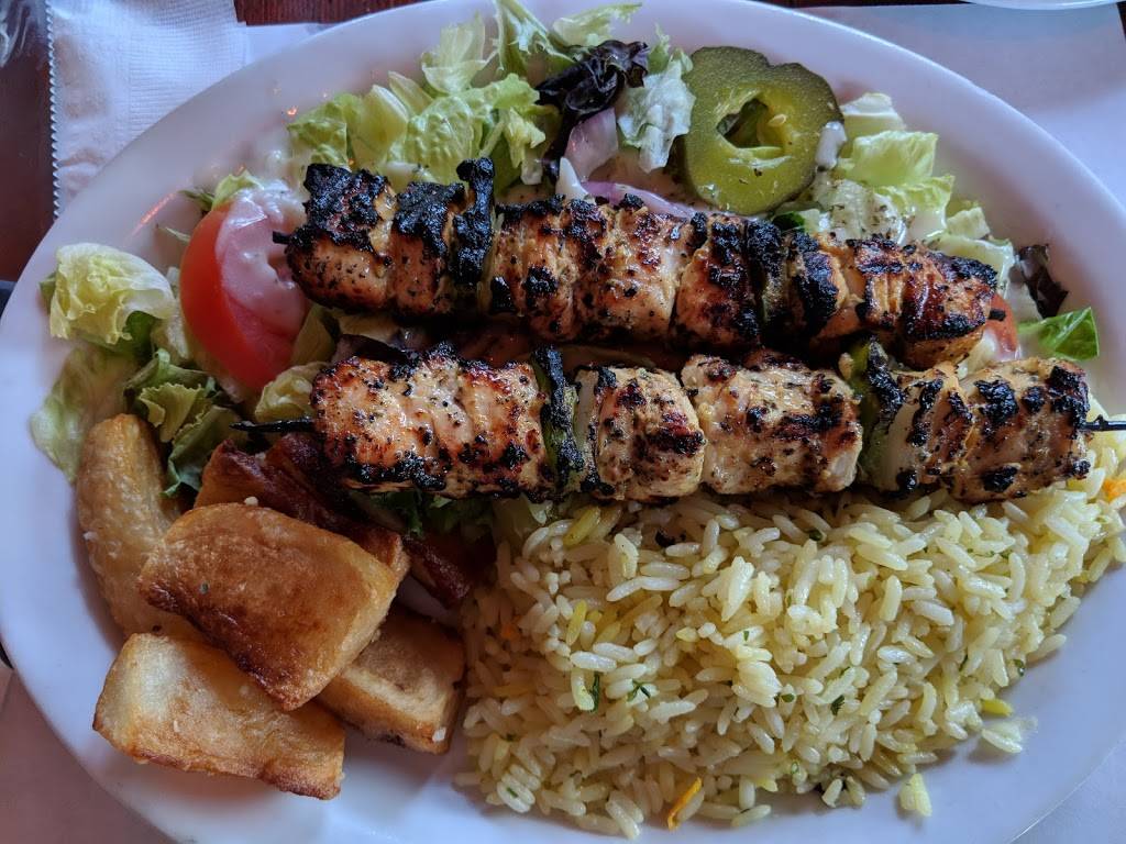 Mykonos | restaurant | 6 Rue Tourigny, Victoriaville, QC G6P 4C4, Canada | 8197525863 OR +1 819-752-5863