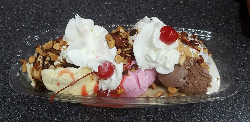 Braums Ice Cream & Burger Restaurant | restaurant | 5009 Main St, The Colony, TX 75056, USA | 9723700440 OR +1 972-370-0440