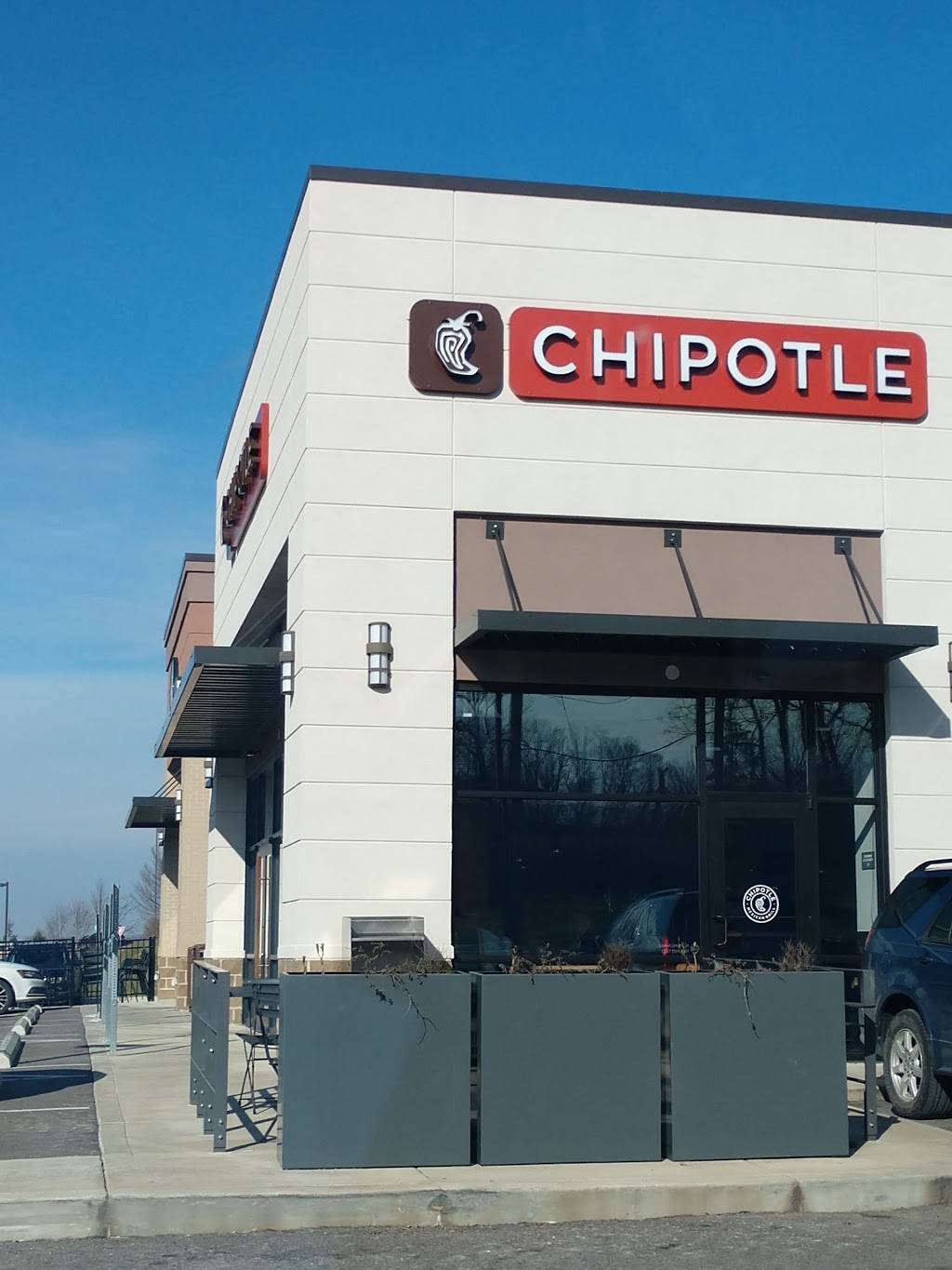 Chipotle Mexican Grill | restaurant | 6440 Harrison Ave Ste 300, Cincinnati, OH 45247, USA | 5135988200 OR +1 513-598-8200
