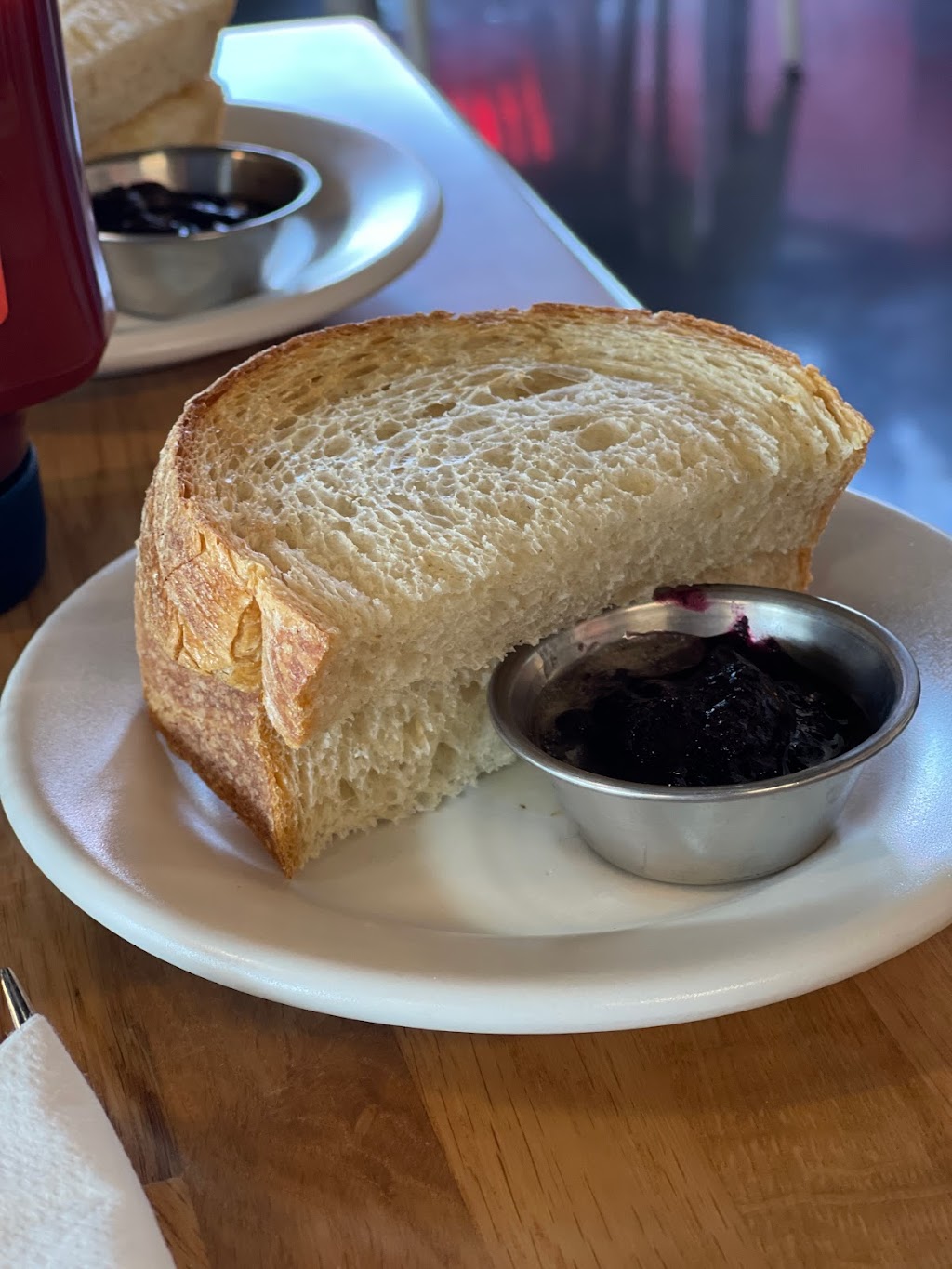 Matts Big Breakfast | restaurant | 7507 W Rose Garden Ln #107, Glendale, AZ 85308, USA | 6232599836 OR +1 623-259-9836