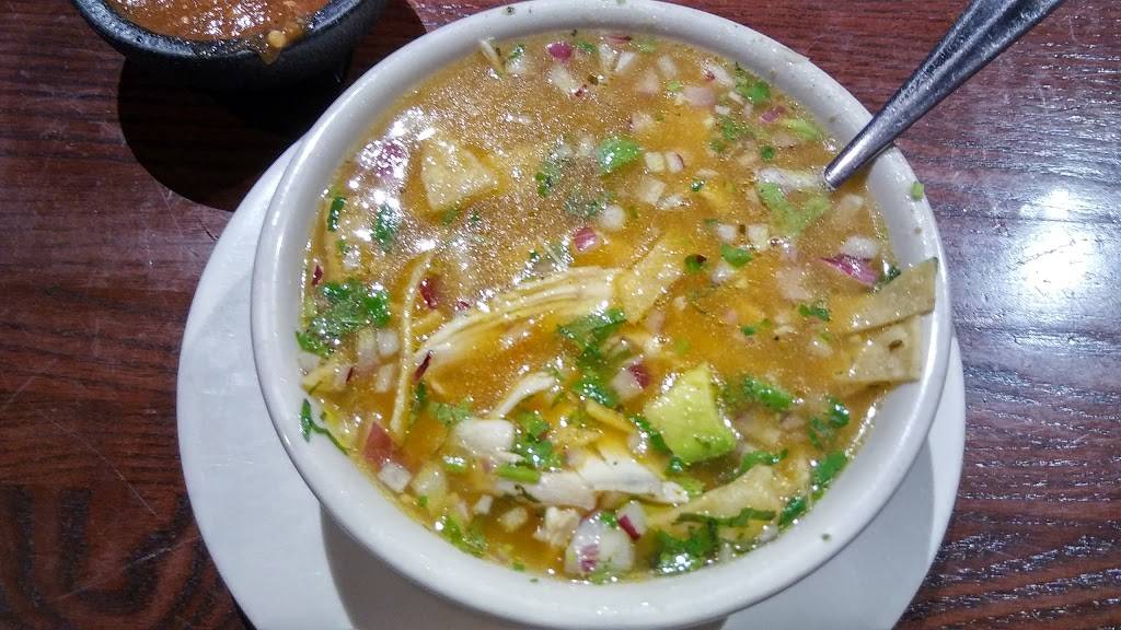 San Antonio Bar & Grill | restaurant | 1664 A Crystal Dr, Arlington, VA 22202, USA | 7034150126 OR +1 703-415-0126