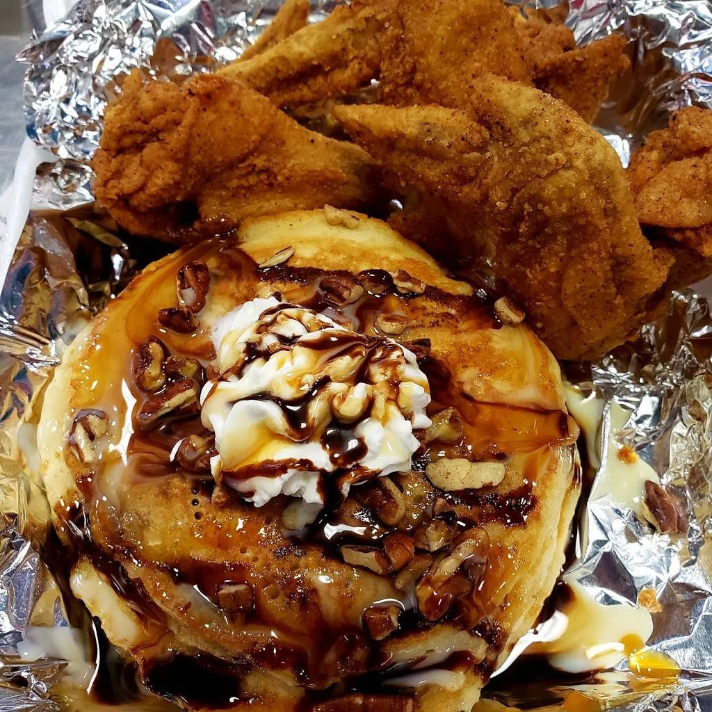 Martins Waffles and Wings | restaurant | 2361 Chestnut St, Orangeburg, SC 29115, USA | 8039375916 OR +1 803-937-5916