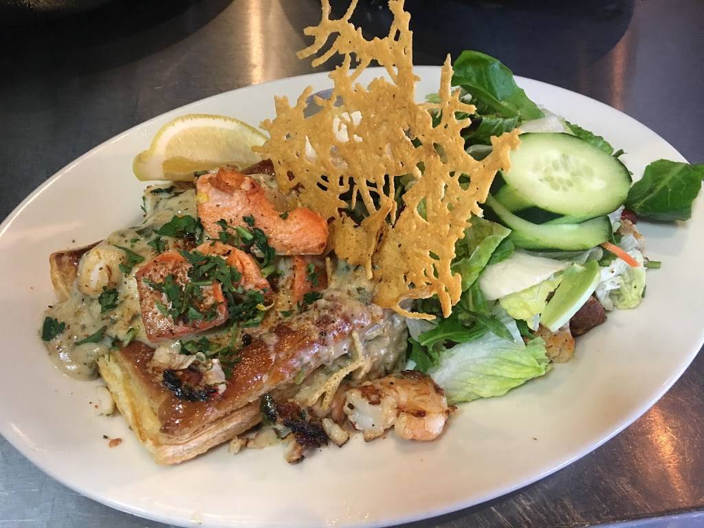 Highliner Public House | restaurant | 3909 18th Ave W, Seattle, WA 98119, USA | 2062161254 OR +1 206-216-1254