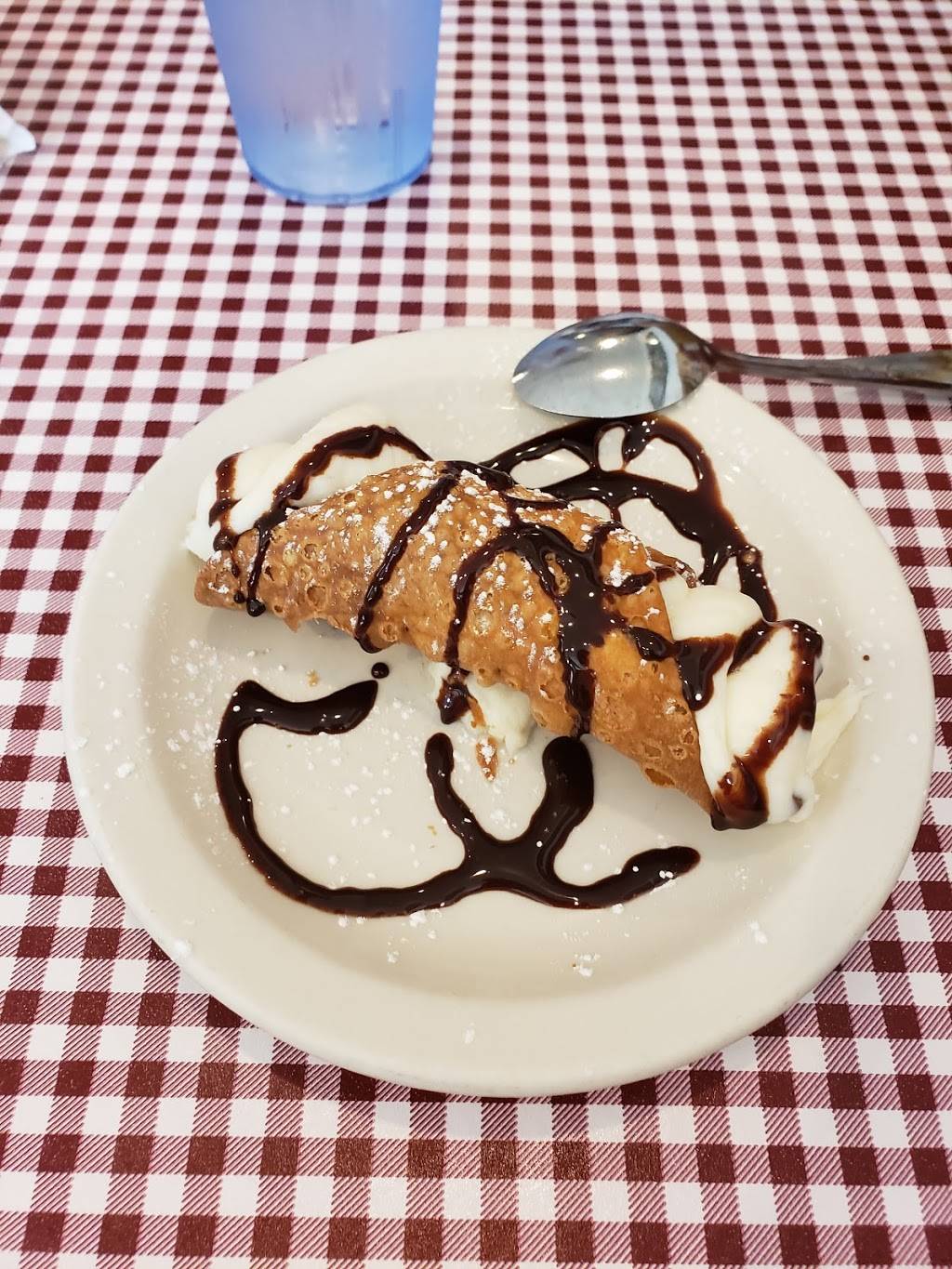 Vinny’s Italian Grill & Pizzeria | restaurant | 4018 Wards Rd, Lynchburg, VA 24502, USA | 4344554338 OR +1 434-455-4338