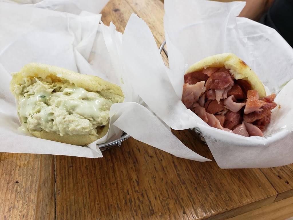 Don Criollito Restaurant | meal delivery | 12039 SW 132nd Ct, Miami, FL 33186, USA | 3052355779 OR +1 305-235-5779