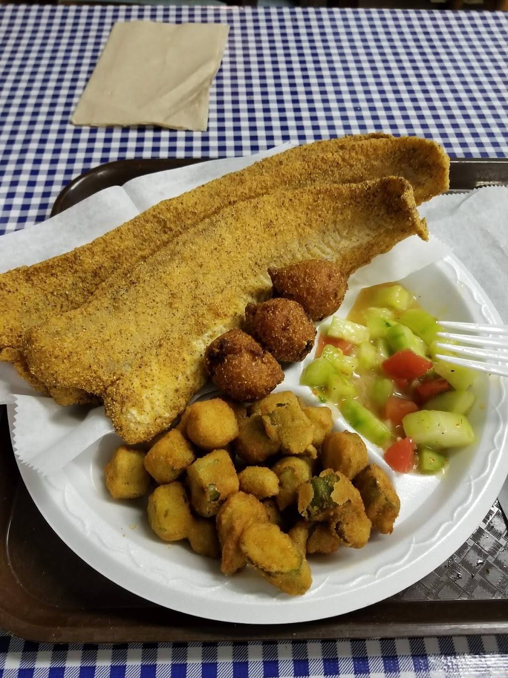 Uncle Larrys Restaurant | restaurant | 736 E M L King Blvd, Chattanooga, TN 37403, USA | 4237575894 OR +1 423-757-5894