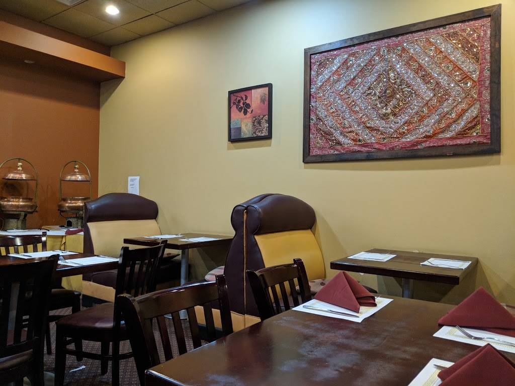 Curry Club | restaurant | 196 Blue Ravine Rd #130, Folsom, CA 95630, USA | 9163530855 OR +1 916-353-0855