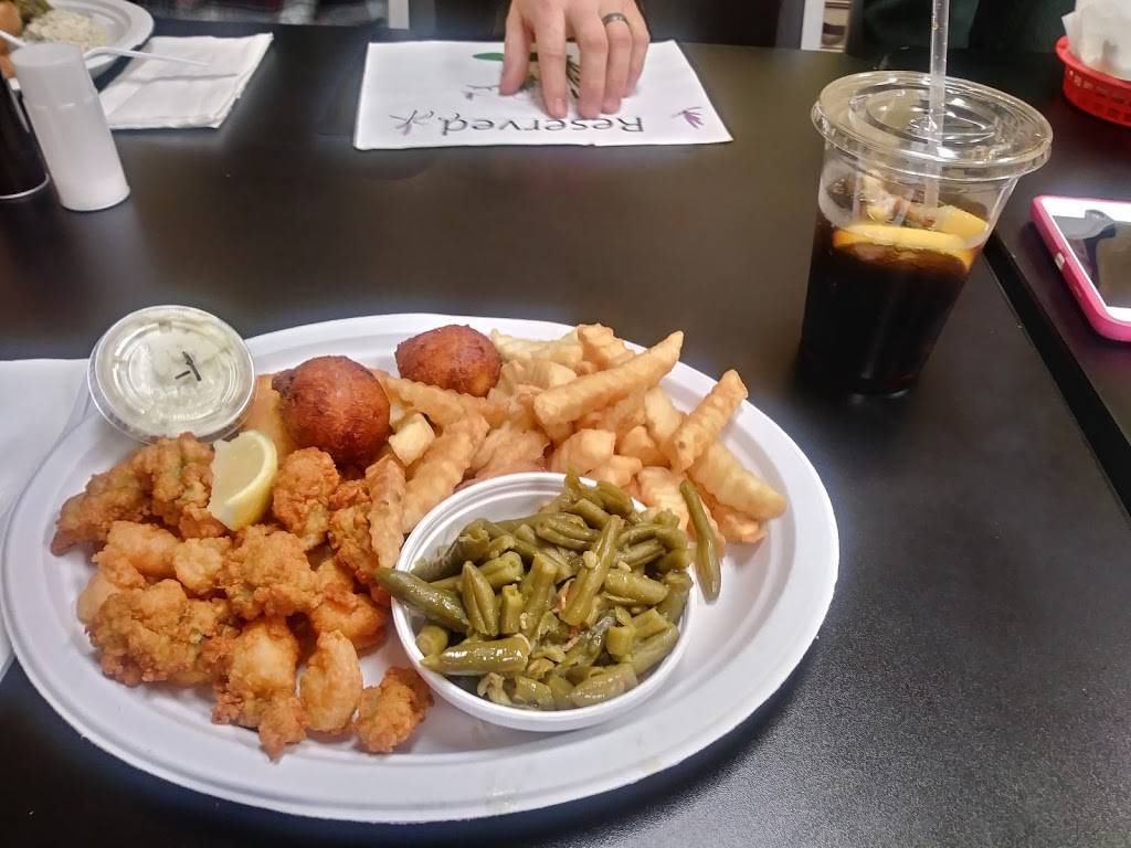 Frogtown Market | restaurant | 61 S Patton Ave, Franklin, NC 28734, USA | 8283690001 OR +1 828-369-0001