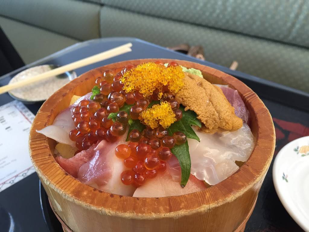 Sushi Koto | restaurant | 18120 Brookhurst St #25, Fountain Valley, CA 92708, USA | 7149640988 OR +1 714-964-0988