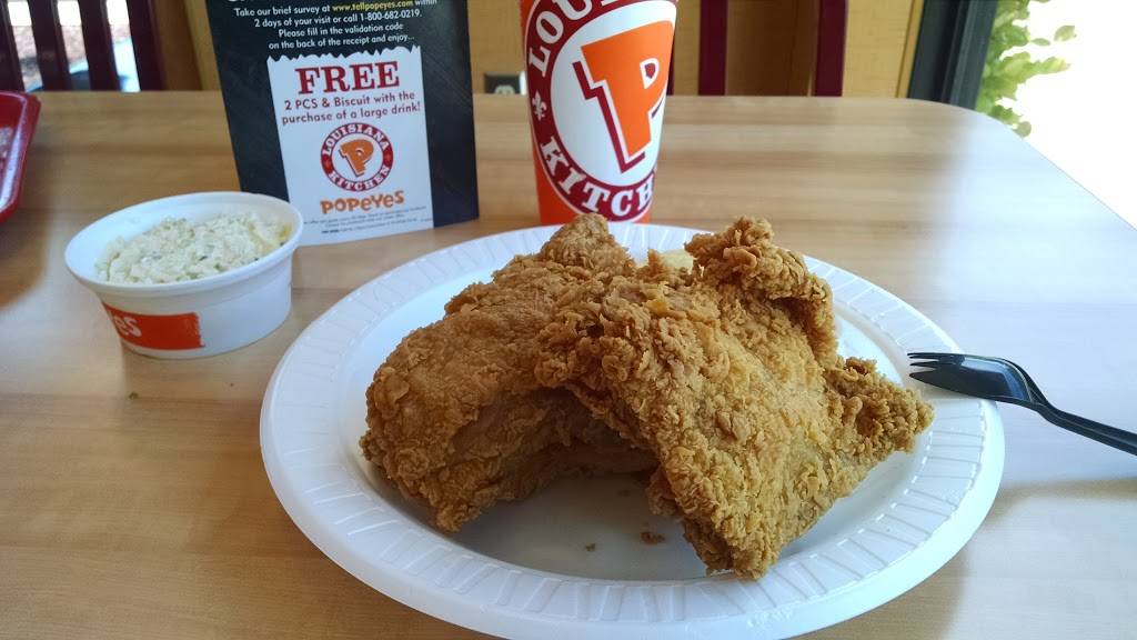 Popeyes Louisiana Kitchen | restaurant | 7049 N Seacrest Blvd, Lantana, FL 33462, USA | 5615857861 OR +1 561-585-7861