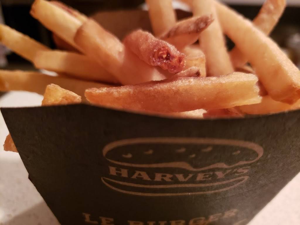 Harveys | restaurant | 200 Chemin de la Gare, Saint-Sauveur, QC J0R 1R6, Canada | 4502279279 OR +1 450-227-9279
