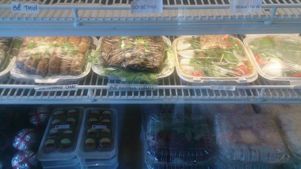 Quê Nhà Fastfood to go | restaurant | 2875 Senter Rd, San Jose, CA 95111, USA | 4087843635 OR +1 408-784-3635