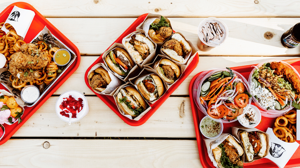 Tillys Chickn Biscuit | restaurant | 640 Boston Neck Rd, North Kingstown, RI 02852, USA | 4015229874 OR +1 401-522-9874