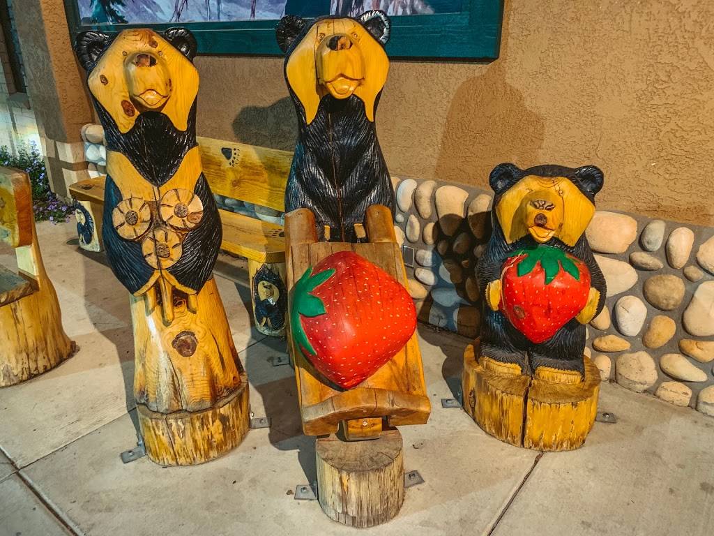 Santa Maria Black Bear Diner | restaurant | 335 E Betteravia Rd, Santa Maria, CA 93454, USA | 8053547701 OR +1 805-354-7701