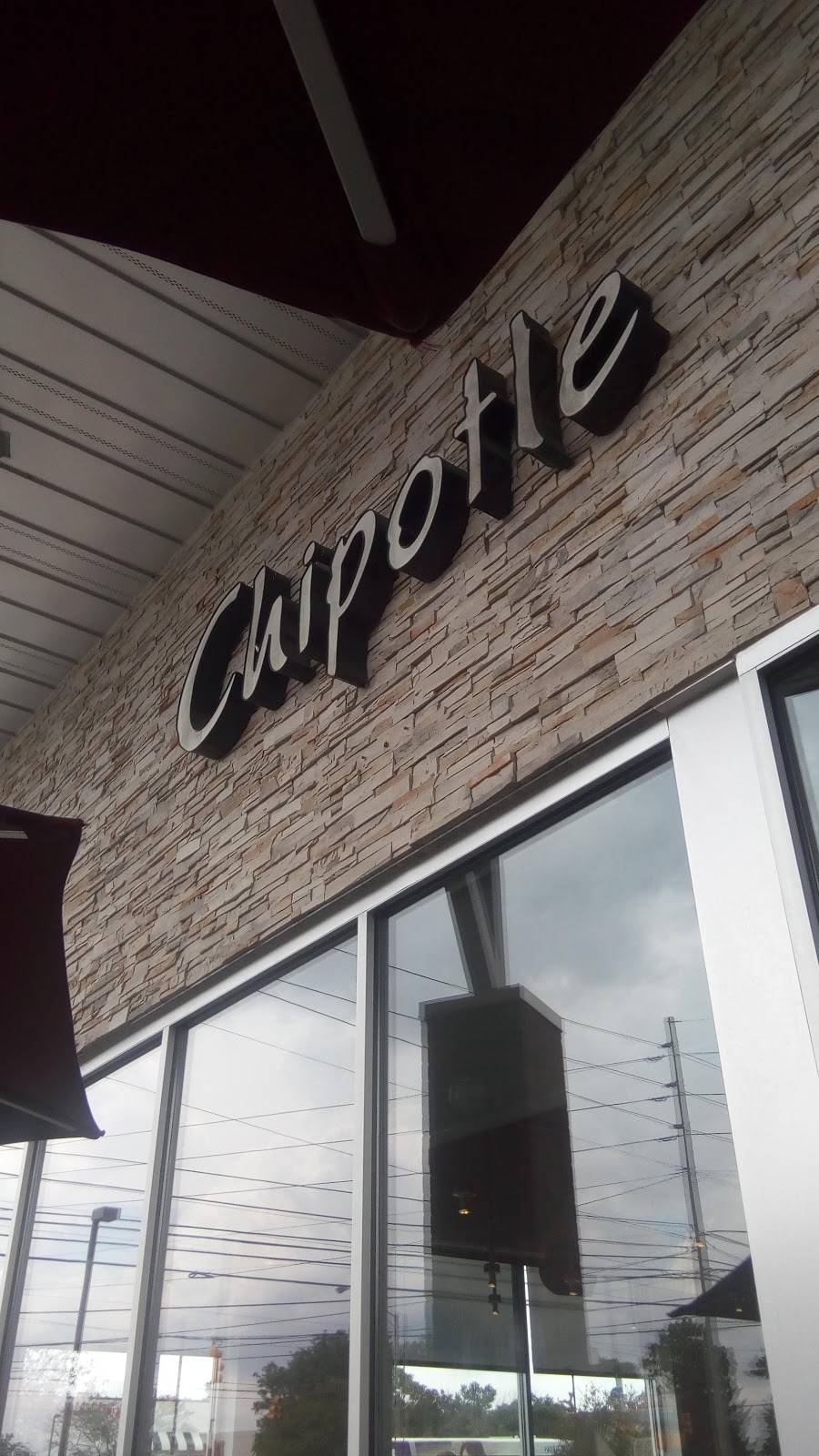 Chipotle Mexican Grill | restaurant | 1560 E 86th St Ste C, Indianapolis, IN 46240, USA | 3178159535 OR +1 317-815-9535
