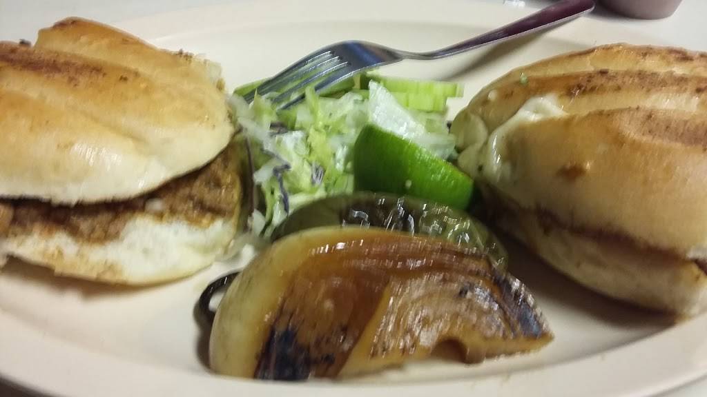 Tortas El Tri | restaurant | 2837 N 75th Ave #6, Phoenix, AZ 85035, USA | 6238464139 OR +1 623-846-4139