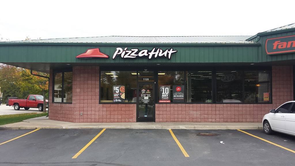Pizza Hut | meal takeaway | 1125 Egg Harbor Rd, Sturgeon Bay, WI 54235, USA | 9207438886 OR +1 920-743-8886