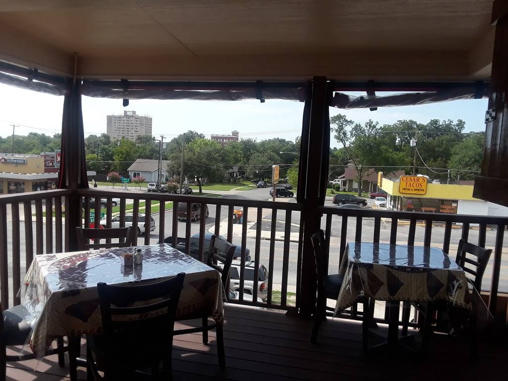 Mi Lindo Oaxaca Restaurant | restaurant | 607 N Willomet Ave, Dallas, TX 75208, USA | 2142382645 OR +1 214-238-2645