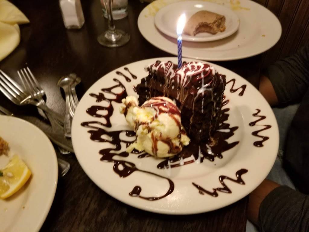 Boathouse Restaurant | restaurant | 1066, 700 Park Ave, Winona Lake, IN 46590, USA | 5742682179 OR +1 574-268-2179