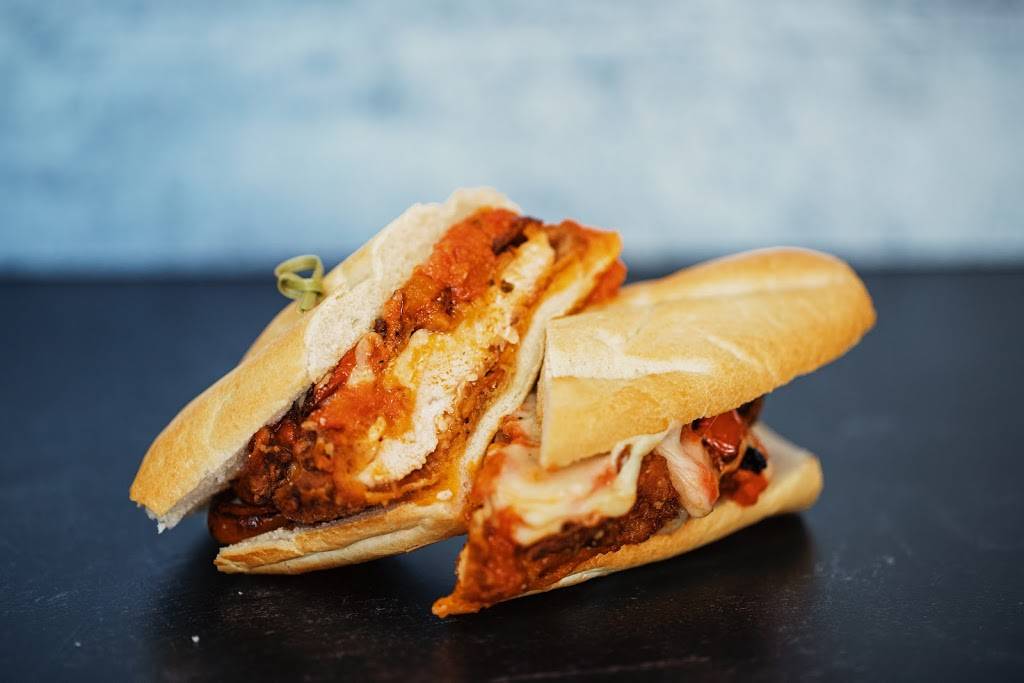 The Brassy Bird | restaurant | 15 S 6th St, Columbia, MO 65201, USA | 5734477059 OR +1 573-447-7059