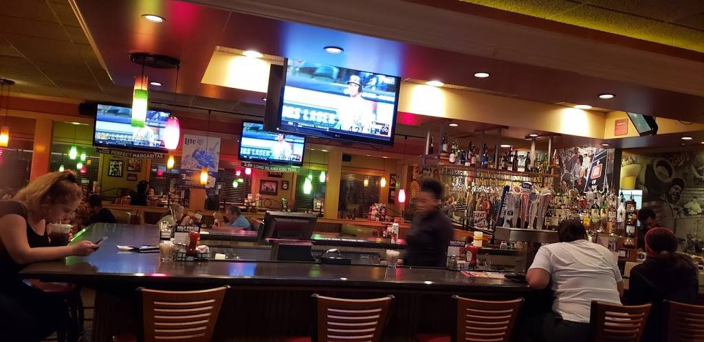 Applebees Grill + Bar | restaurant | 660 S Whitney Way, Madison, WI 53711, USA | 6082715450 OR +1 608-271-5450