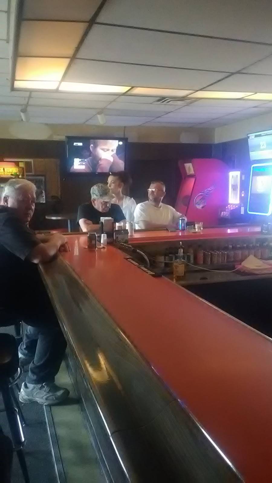 Whiskeyville Still N Grill | restaurant | 518 W Main St, South Amherst, OH 44001, USA | 4409862337 OR +1 440-986-2337