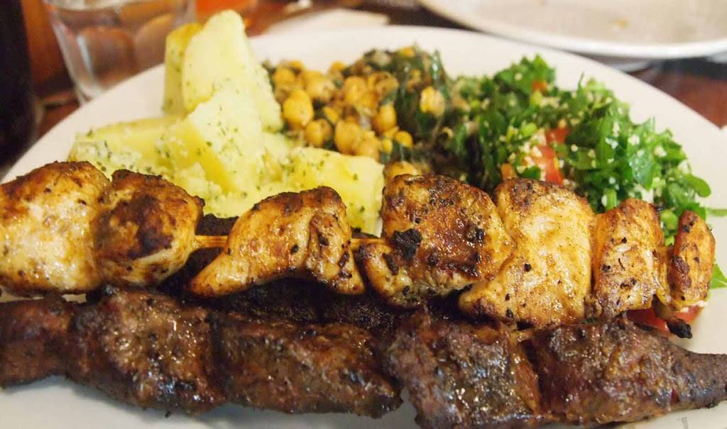 Restaurant Amir | meal delivery | 3343 Boulevard des Sources, Dollard-des-Ormeaux, QC H9B 1Z8, Canada | 5146856868 OR +1 514-685-6868