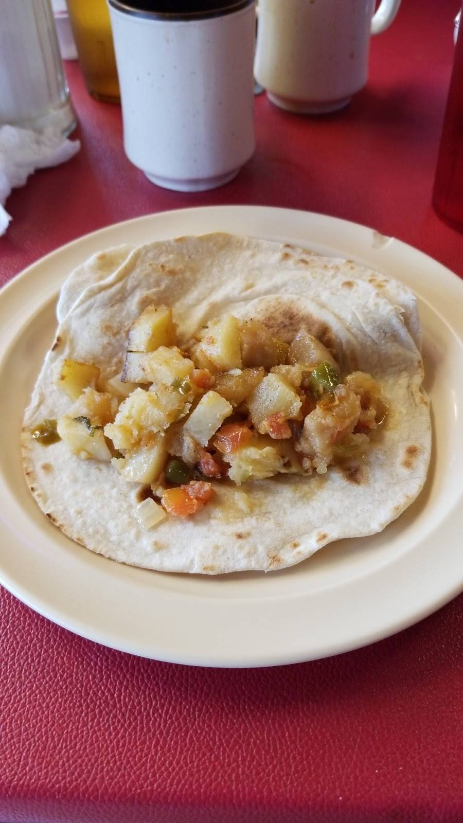 El Original Asadero | restaurant | 1327 Culebra Rd, San Antonio, TX 78201, USA | 2107360070 OR +1 210-736-0070