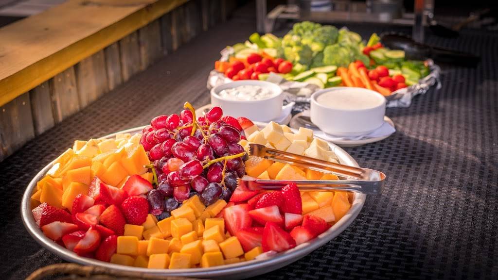 Ballyhoos | restaurant | 2865 Lynnhaven Dr Suite D3, Virginia Beach, VA 23451, USA | 7574124441 OR +1 757-412-4441