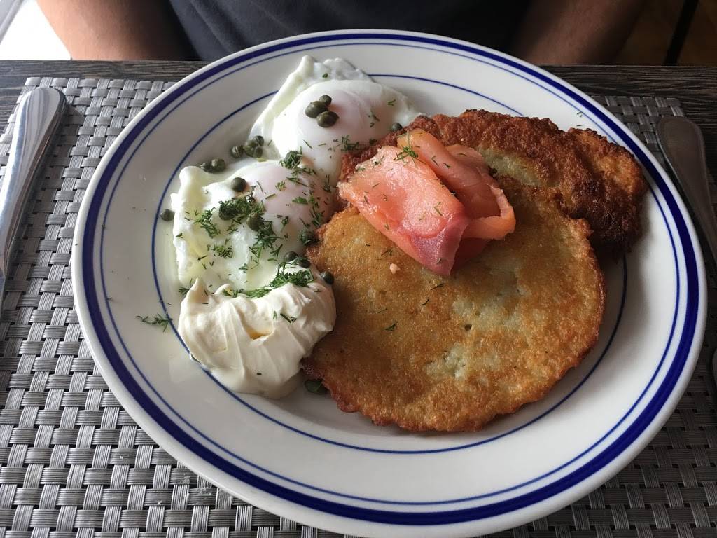 Blue Cafe | restaurant | 60 S Finley Ave, Basking Ridge, NJ 07920, USA | 9087666100 OR +1 908-766-6100