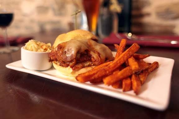 The Bordley House Grille at Broad Run | restaurant | 1520 Tattersall Way, West Bradford Township, PA 19380, USA | 6107384410 OR +1 610-738-4410