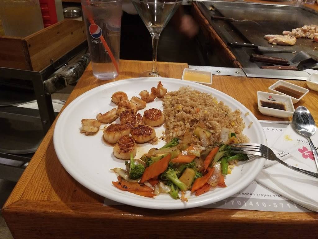 Kani House Japanese Steakhouse | restaurant | 2455 Towne Lake Pkwy # 110, Woodstock, GA 30189, USA | 7705925264 OR +1 770-592-5264