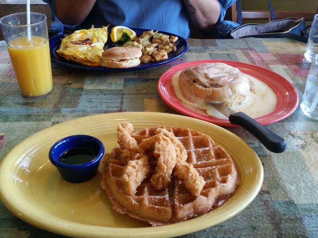 Le Peep - Galleria | restaurant | 4340 Westheimer Rd, Houston, TX 77027, USA | 7136297337 OR +1 713-629-7337