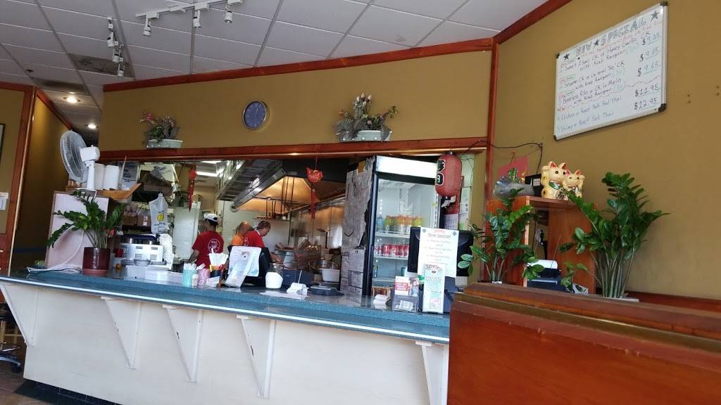 Wok N Roll | restaurant | 1113 S Military Trail, Deerfield Beach, FL 33442, USA | 9544270680 OR +1 954-427-0680