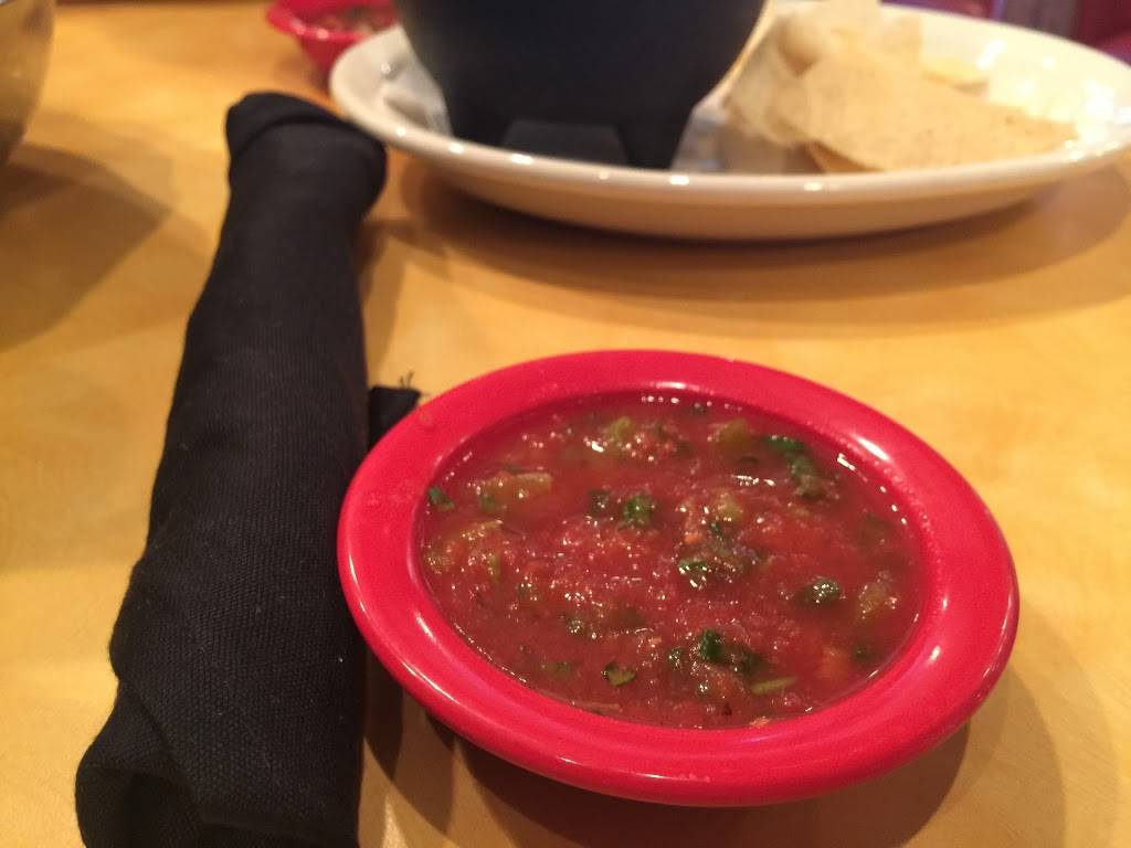 Jose Peppers Mexican Restaurant | restaurant | 6870 Johnson Dr, Mission, KS 66202, USA | 9133847360 OR +1 913-384-7360