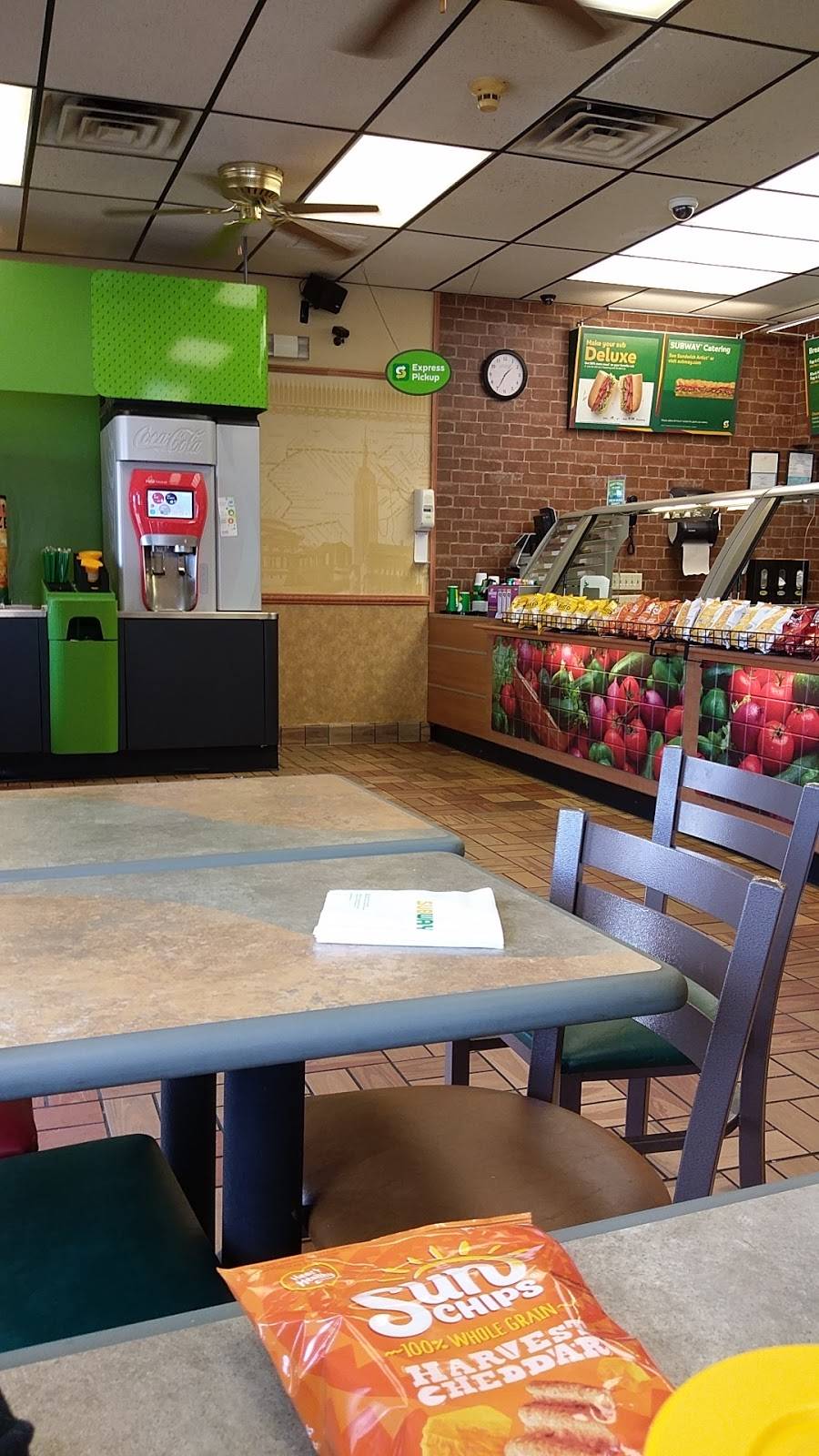 Subway | restaurant | 329 Church St, Yalesville, CT 06492, USA | 2032941357 OR +1 203-294-1357