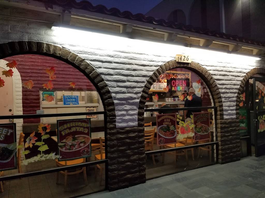 Armandos Mexican Food | restaurant | 1426 Mission Ave, Oceanside, CA 92058, USA | 7609679340 OR +1 760-967-9340