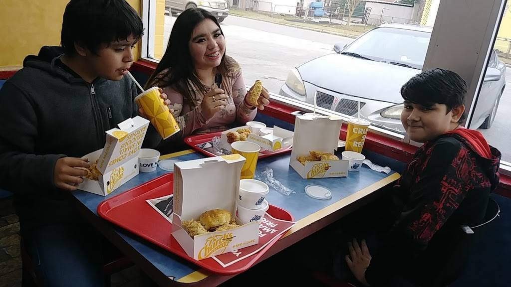 Churchs Chicken | restaurant | 2431 Basse Rd, San Antonio, TX 78213, USA | 2103441422 OR +1 210-344-1422