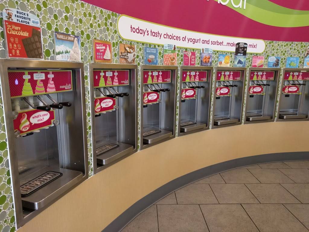 Menchies Frozen Yogurt | bakery | 4740 TX-121 Ste 350, Lewisville, TX 75056, USA | 2146180086 OR +1 214-618-0086
