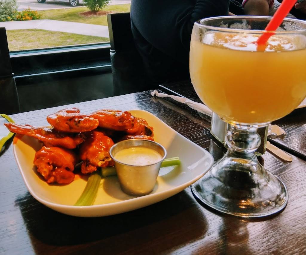 Embers - Tap | restaurant | 819 N Loop 1604 E, San Antonio, TX 78232, USA | 2104902256 OR +1 210-490-2256