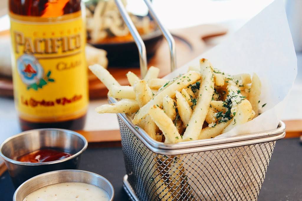 Vicentas Mexican Restaurant | restaurant | 6920 Market Pl Dr, Goleta, CA 93117, USA | 8058378430 OR +1 805-837-8430